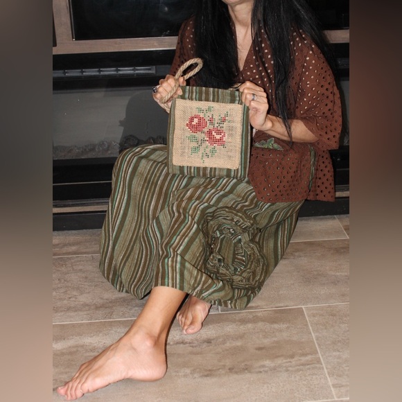 “Wearable art” skirt - Picture 6 of 16